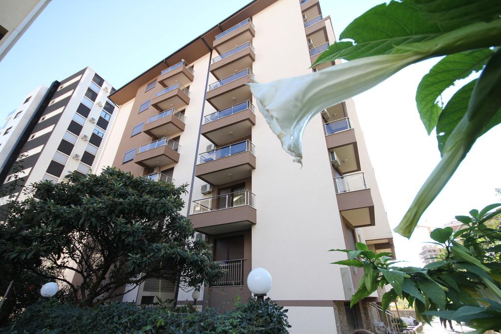 בודווה Karina Apartment מראה חיצוני תמונה