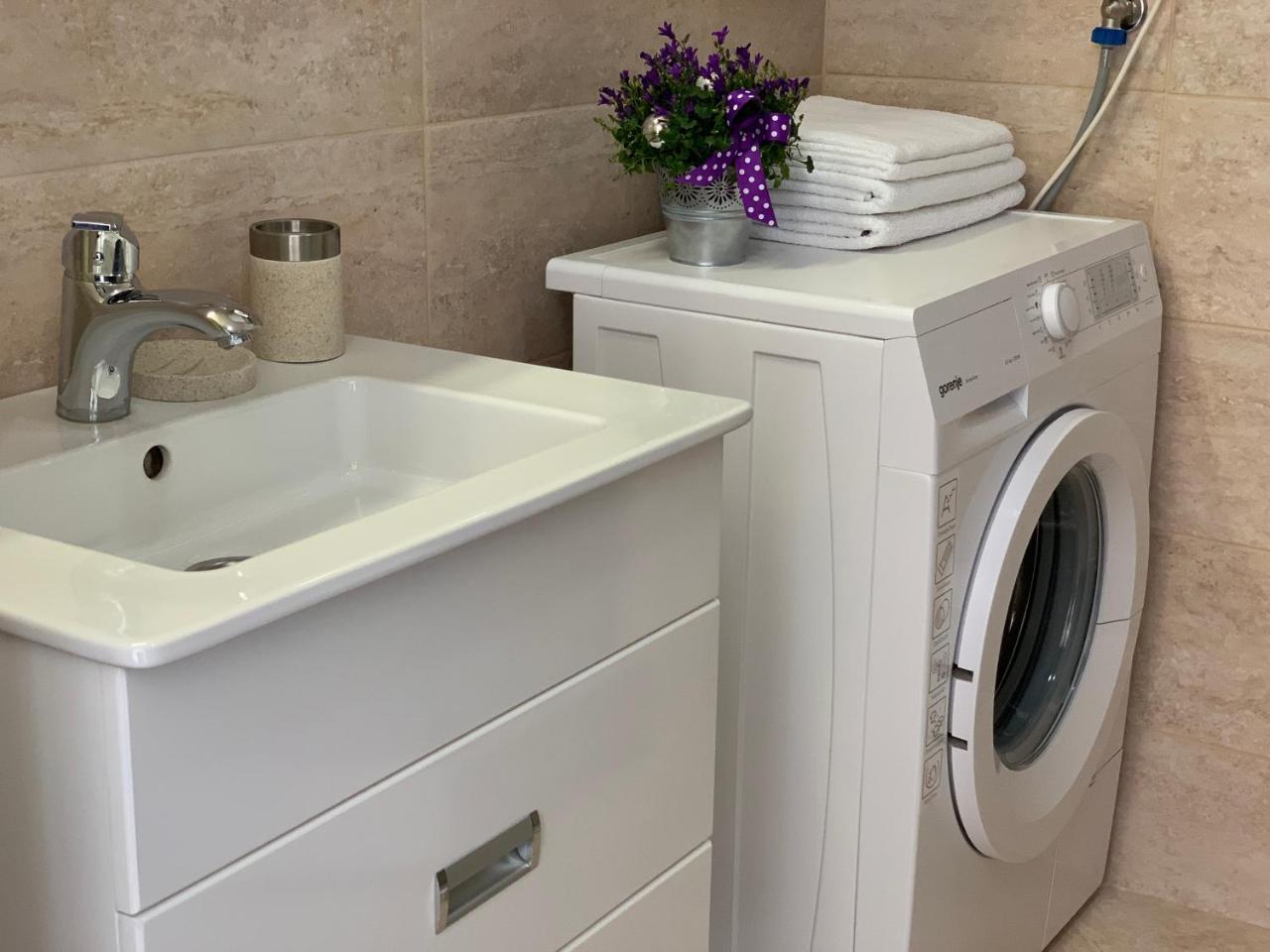 בודווה Karina Apartment מראה חיצוני תמונה